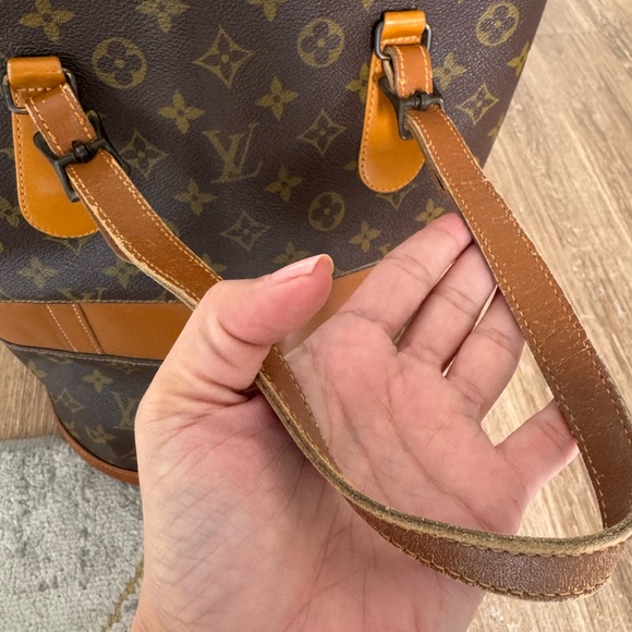💯Auth. Louis Vuitton Brown Monogram Tote Bag - Picture 3 of 9